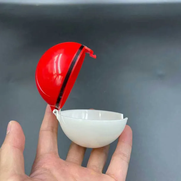 Grose Pokebälle (Ca. 8Cm) Mit Figuren (8 Stk. Im Spiel Set)