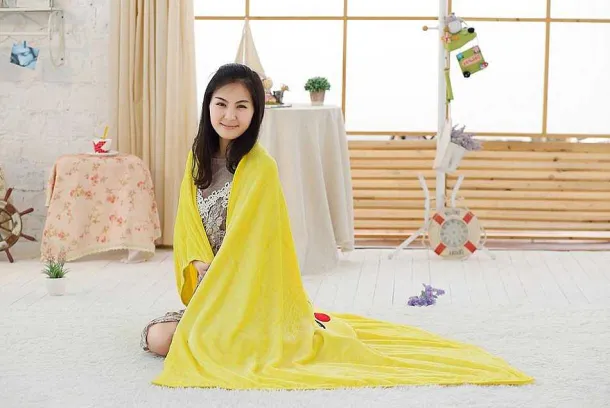 Pikachu Flauschige Pokemon Flannel Decke / Kissen 120X160Cm