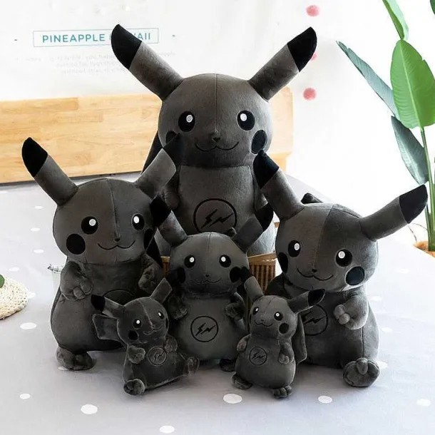 Pikachu Plusch Pokemon Figur In Schwarz