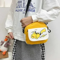 Pikachu Umhangetasche In Verschiedenen Farben