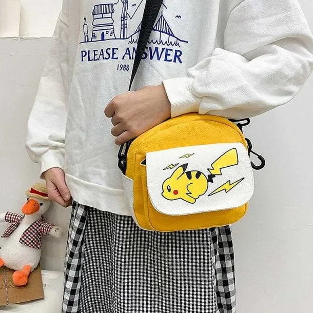 Pikachu Umhangetasche In Verschiedenen Farben