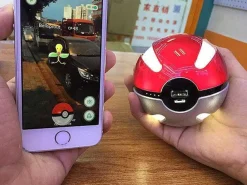 Pokeball 10000Mah Powerbank (Dual Usb, 5V/2.1A)