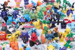 144 Pokeball Pokemon Figuren (Zufallige Auswahl)