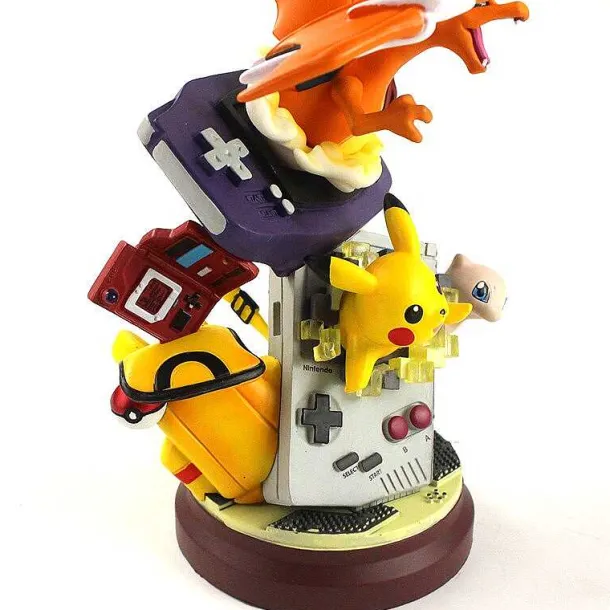 Pokemon Anime Figuren Mit Garados Oder Glurak Motiv