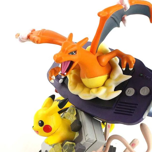 Pokemon Anime Figuren Mit Garados Oder Glurak Motiv