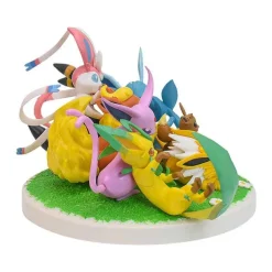 Pokemon Eevee Evoli Entwicklungen Figuren