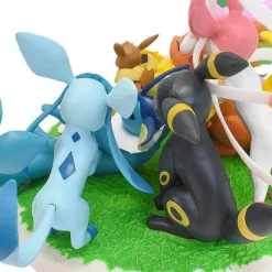 Pokemon Eevee Evoli Entwicklungen Figuren