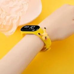 Pokemon Pikachu Armband Mit Digital Uhr Fur Kinder