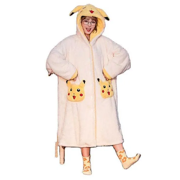 Pokemon Pikachu Kuscheliger Fleece Bademantel