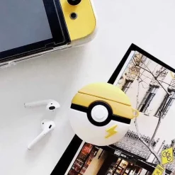 Pokemon Poke Ball Airpod Case Schutzhulle Im Pokeball Look