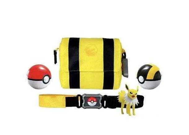 Pokemon Poke Ball Gurtel Mit 2X Pokeball Und 1X Figur
