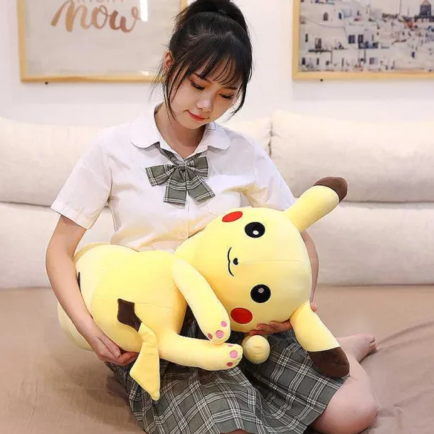 Riesiger Pikachu Kuschelwurm Stofftier