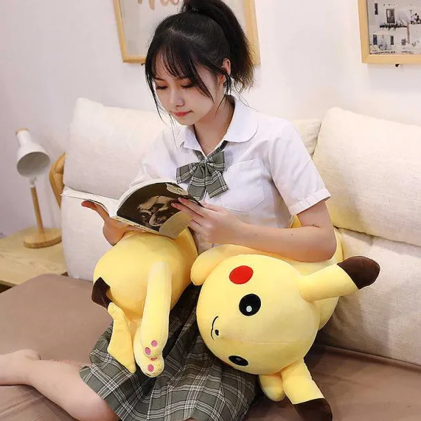 Riesiger Pikachu Kuschelwurm Stofftier