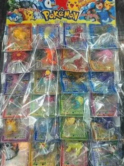 24 Stk. Pokemon Figuren (Ca. 2-6Cm) Mit Karten