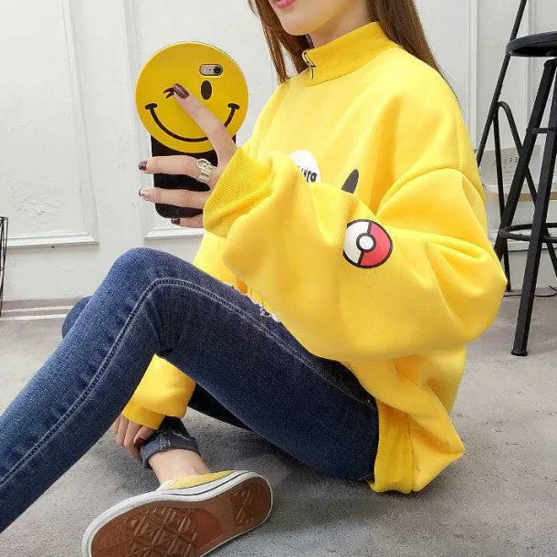 Stylisher Pokemon Pikachu Sweater Uberlange