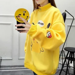 Stylisher Pokemon Pikachu Sweater Uberlange