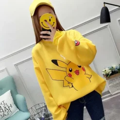 Stylisher Pokemon Pikachu Sweater Uberlange
