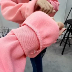 Stylisher Pokemon Pikachu Sweater Uberlange
